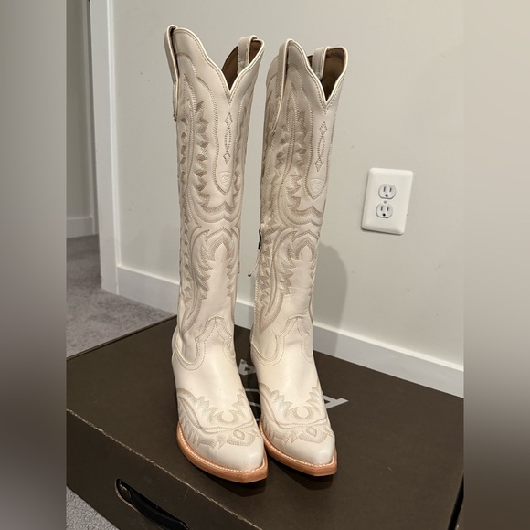 Cream Ariat Casanova size 9 - Picture 5 of 8